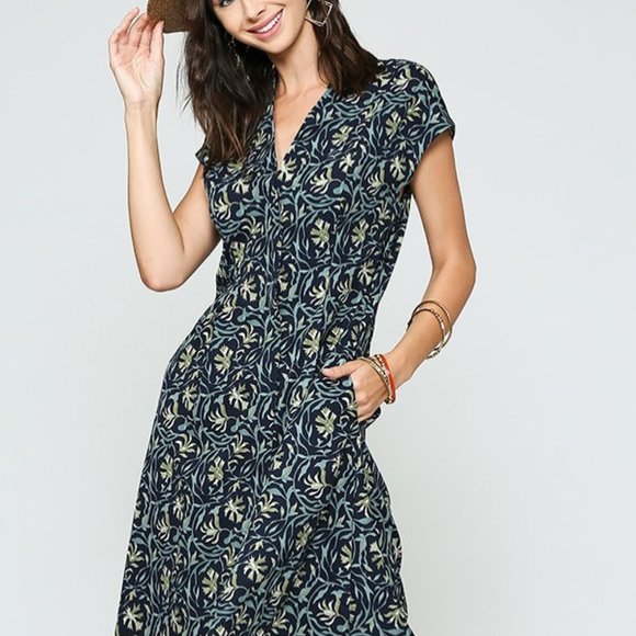 Wild floral print midi dress. - Picture 1 of 4